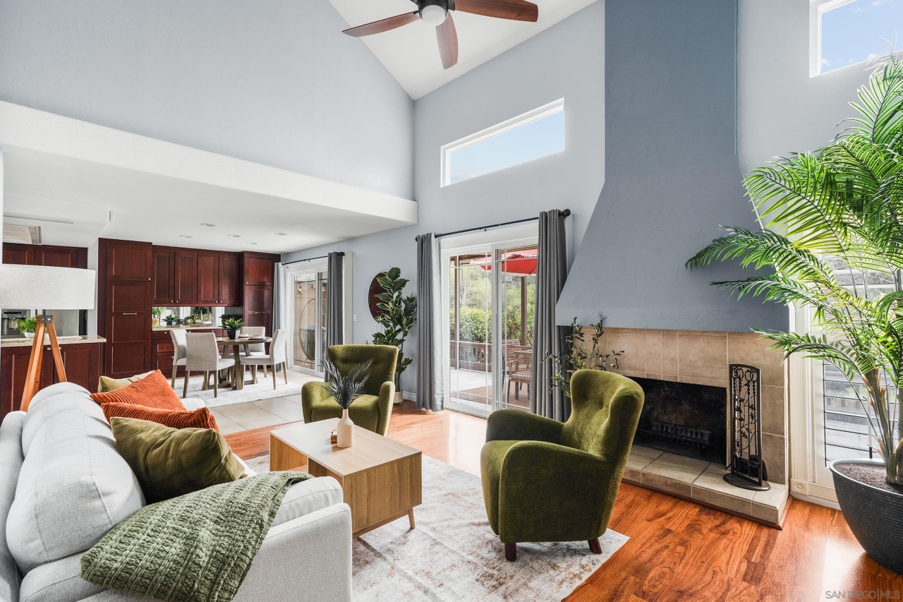 23635 Country Villa Rd, Ramona, CA 92065