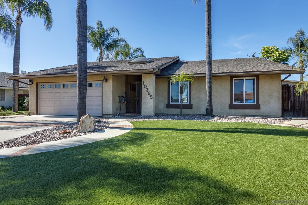 10755 Via Mica, Spring Valley, CA 91978 | MLS# 220003827 | Redfin