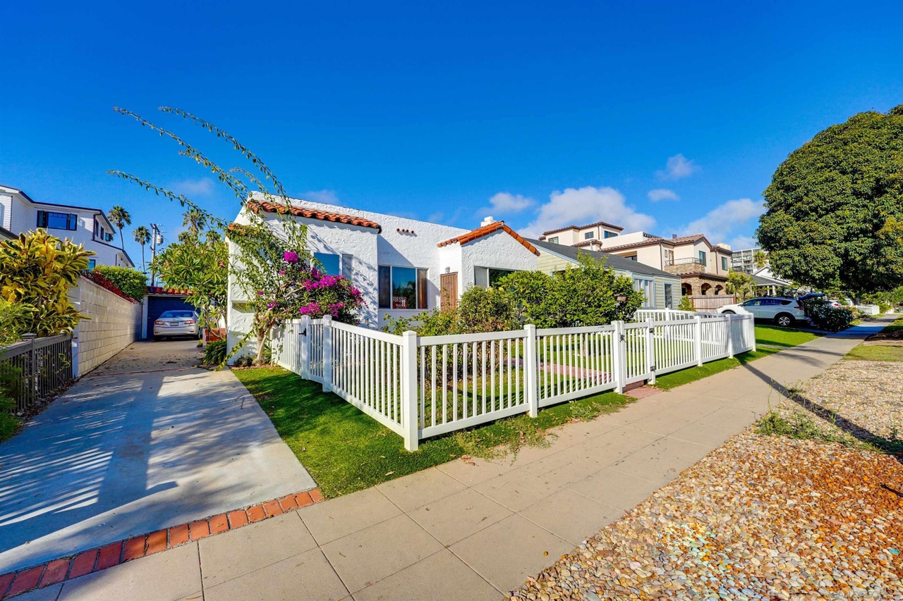 832 BERYL St, SAN DIEGO, CA 92109 | MLS# 230020967 | Redfin