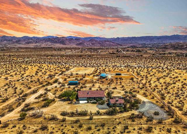 Property at 62401 Sunflower Rd, Joshua Tree, CA 92252, 5 beds, 3.5 baths