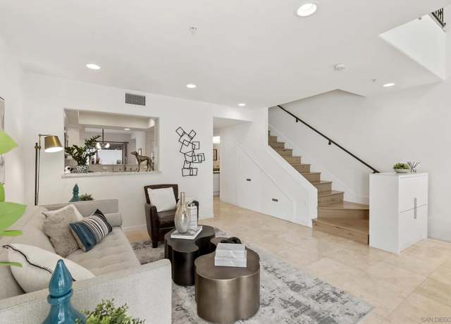 Property at 7520 Draper Ave #3, La Jolla, CA 92037, 3 beds, 3.5 baths