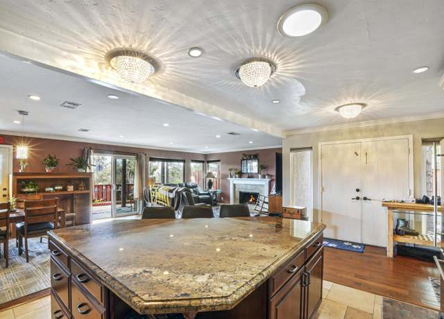 Property at 1867 Guilder Gln, Escondido, CA 92029, 3 beds, 2 baths