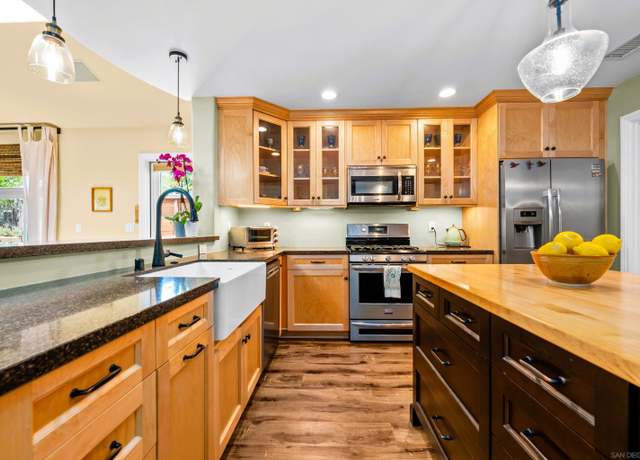 Property at 832 Casa De Oro Pl, Escondido, CA 92025, 4 beds, 2 baths