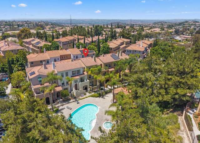 Property at 2203 Huntington Point Rd #4, Chula Vista, CA 91914, 3 beds, 2.5 baths