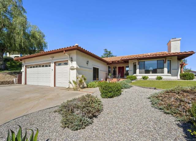 Property at 15519 Calistoga Dr, Ramona, CA 92065, 3 beds, 2 baths