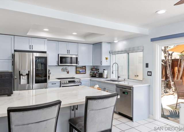 Property at 1651 S Juniper #76, Escondido, CA 92025, 3 beds, 2.5 baths