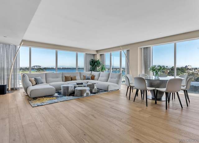 Property at 1810 Avenida Del Mundo #403, Coronado, CA 92118, 3 beds, 3 baths