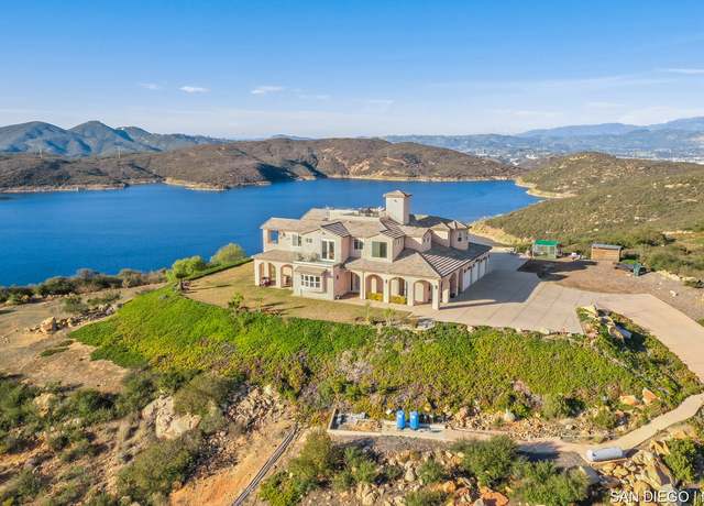 Property at 19976 Mount Israel Pl, Escondido, CA 92029, 4 beds, 5.5 baths
