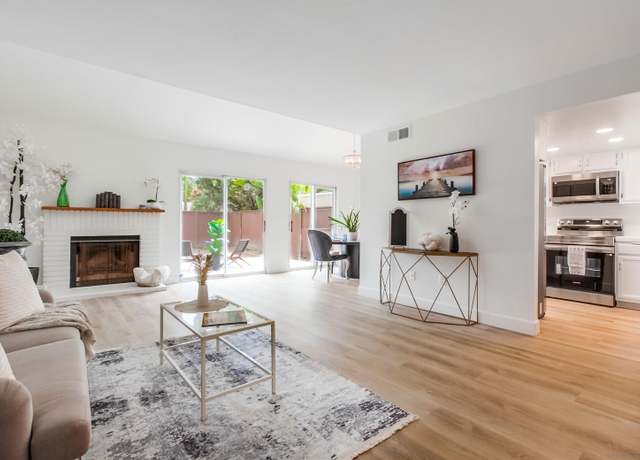 Property at 2957 Lexington Cir, Carlsbad, CA 92010, 3 beds, 2.5 baths