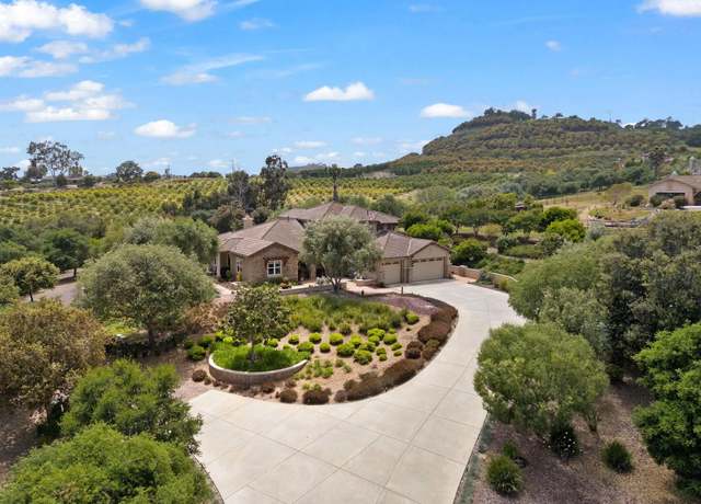 Property at 332 Lemonwood Dr, Fallbrook, CA 92028, 4 beds, 3.5 baths