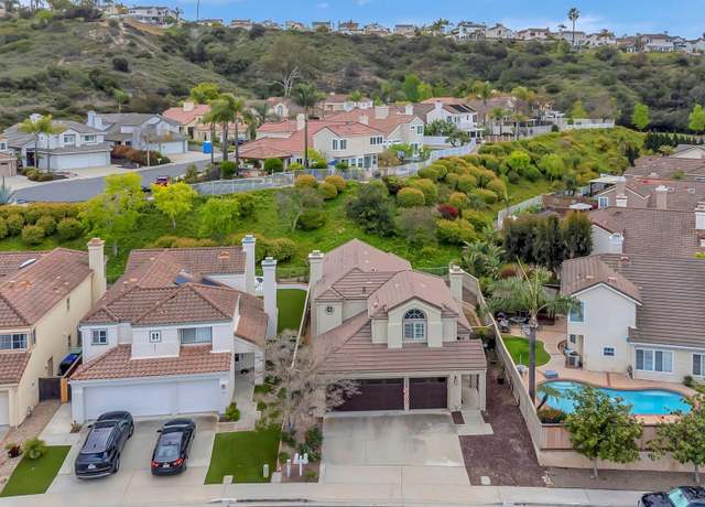 Property at 11515 Corte Playa Las Brisas, San Diego, CA 92124, 4 beds, 3 baths
