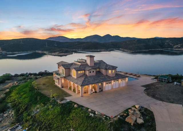 Property at 19976 Mount Israel Pl, Escondido, CA 92029, 4 beds, 5.5 baths