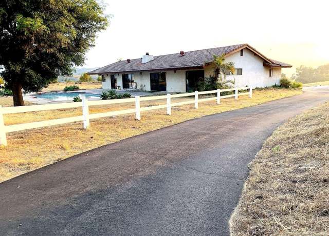 Property at 30809 Desert Shadow Rd, Castaic, CA 91384, 3 beds, 3 baths