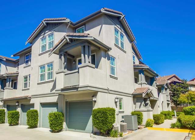 Property at 16915 HUTCHINS Lndg #44, San Diego, CA 92127, 1 bed, 1.5 baths