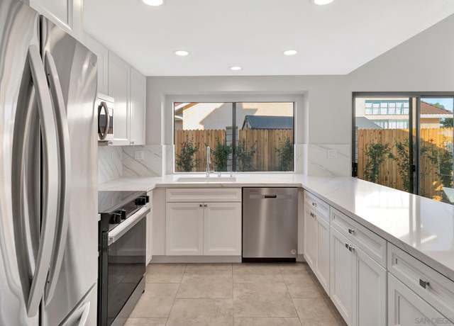 Property at 365 Apollo Dr, Vista, CA 92084, 3 beds, 2 baths