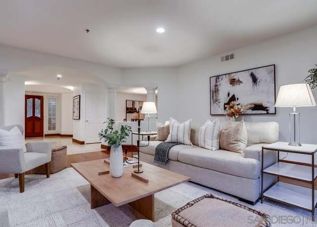 Property at 2888 Torrey Pines Rd, La Jolla, CA 92037, 3 beds, 3 baths