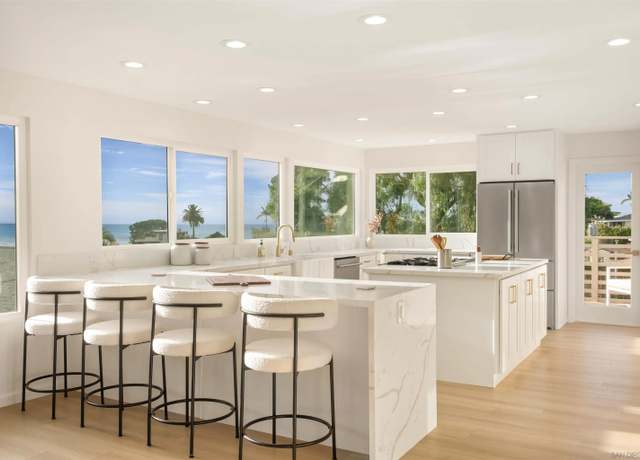 Property at 4328 Piedmont Dr, San Diego, CA 92107, 4 beds, 3.5 baths