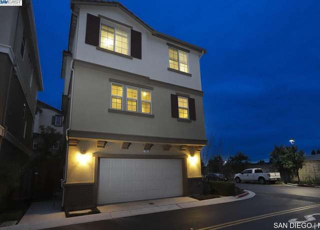 Property at 75 Middleton Pl, Hayward, CA 94544, 4 beds, 3.5 baths