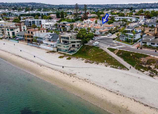 Property at 3701 Riviera Dr #4, San Diego, CA 92109, 3 beds, 2.5 baths