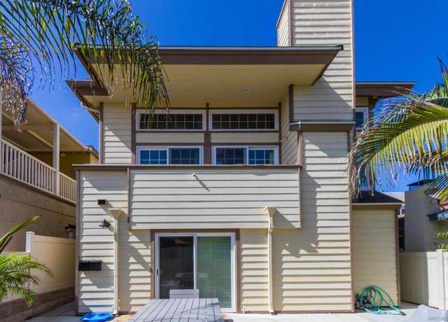 Property at 728 Jamaica Ct, San Diego, CA 92109, 4 beds, 3.5 baths