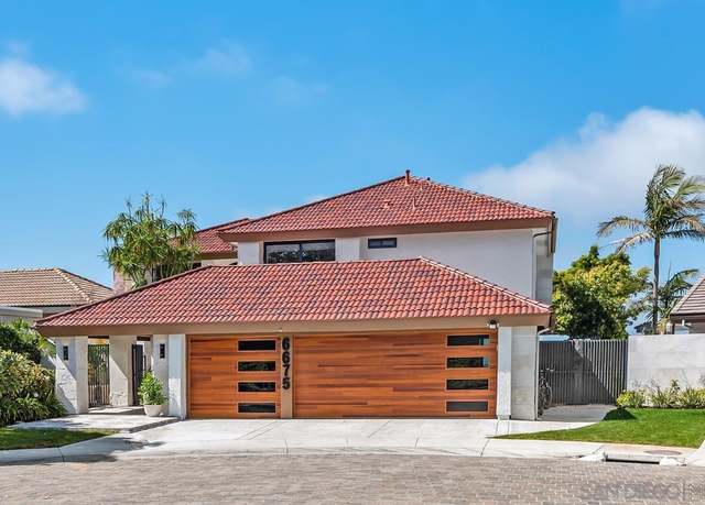 Property at 6675 Caminito Lindrick, La Jolla, CA 92037, 4 beds, 3.5 baths