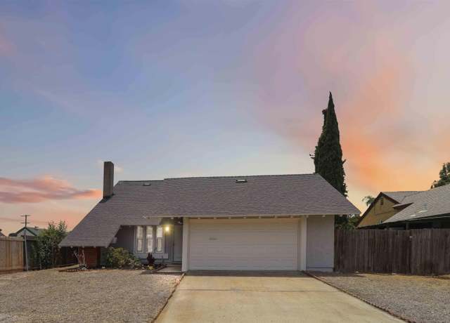 Property at 10945 El Nopal, Lakeside, CA 92040, 4 beds, 2 baths