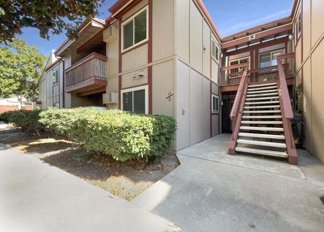 Property at 5513 Adobe Falls Rd #11, San Diego, CA 92120, 2 beds, 2 baths