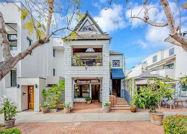 Property at 2210 Avenida De La Playa, La Jolla, CA 92037, 3 beds, 3.5 baths