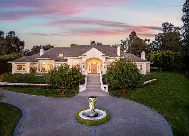 Property at 17135 Circa Del Sur, Rancho Santa Fe, CA 92067, 5 beds, 7.5 baths