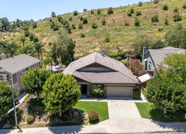Property at 299 Oak Valley Ln, Escondido, CA 92027, 4 beds, 2 baths