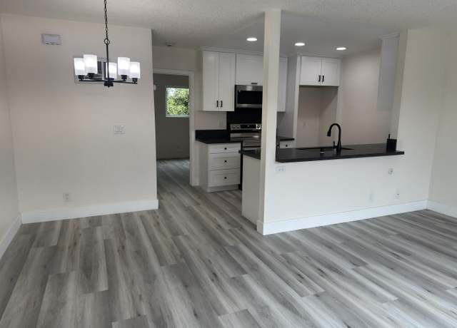 Property at 4085 48th St #5, San Diego, CA 92105, 1 bed, 1 bath