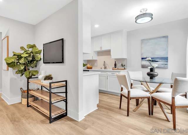 Property at 8644 Via Mallorca Unit F, La Jolla, CA 92037, 1 bath