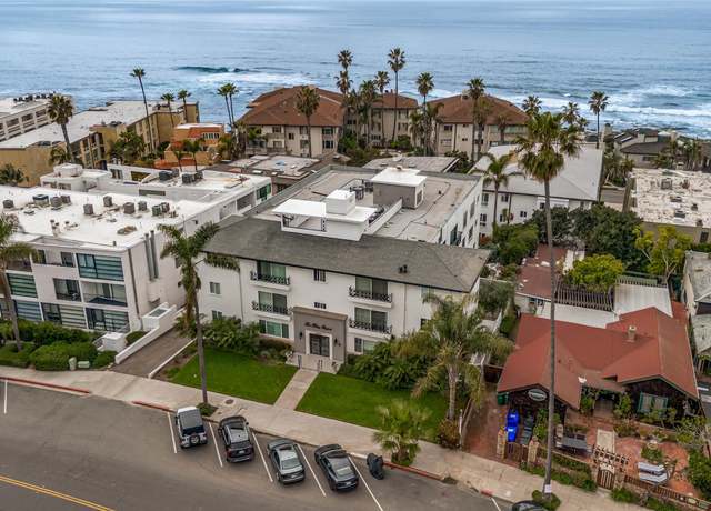 Property at 230 Prospect St #12, La Jolla, CA 92037, 1 bath