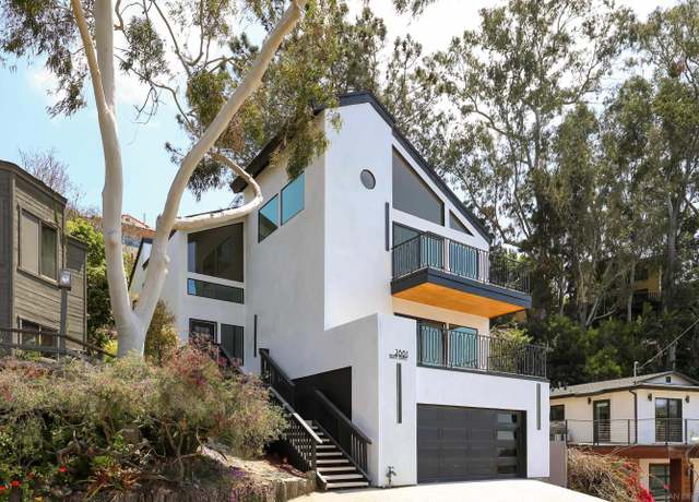 Property at 2861 Brant St, Mission Hills, CA 92103, 3 beds, 3 baths