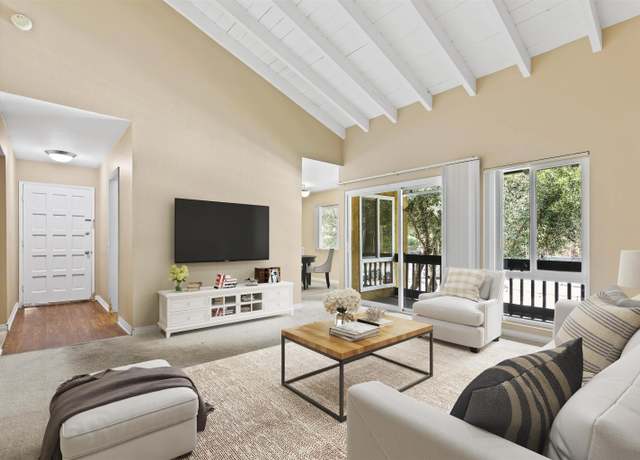 Property at 17129 W Bernardo Dr #208, San Diego, CA 92127, 2 beds, 2 baths