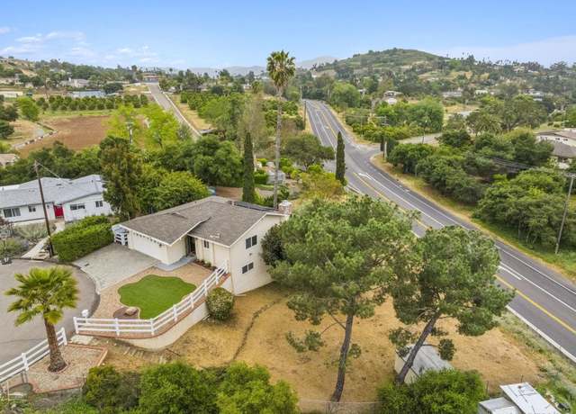 Property at 1973 Kinross Ct, Escondido, CA 92027, 4 beds, 2 baths