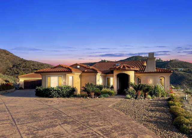 Property at 2247 Margarita Gln, Fallbrook, CA 92028, 3 beds, 3.5 baths