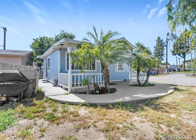 Property at 108 East Dr, Vista, CA 92083, 2 beds, 1 bath
