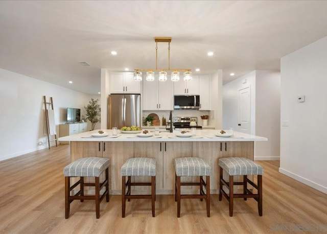Property at 1531 Russell Pl, Escondido, CA 92025, 3 beds, 2 baths