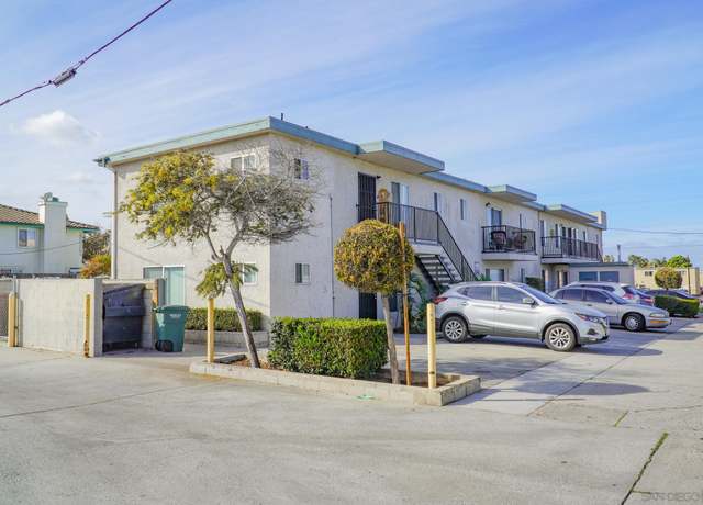 Property at 637 10th St, Imperial Beach, CA 91932, 6 beds, 5 baths