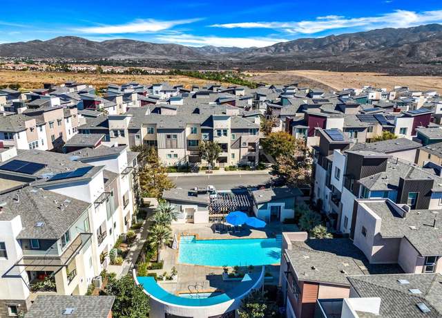 Property at 2275 Element Way #4, Chula Vista, CA 91915, 3 beds, 2.5 baths