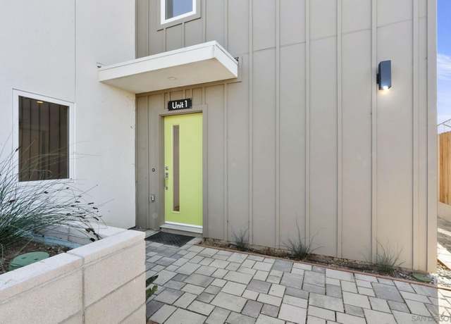 Property at 3209 L St, San Diego, CA 92102, 8 beds, 5.5 baths