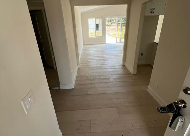 Property at 2152 Walnut St, Ramona, CA 92065, 9 beds, 4 baths