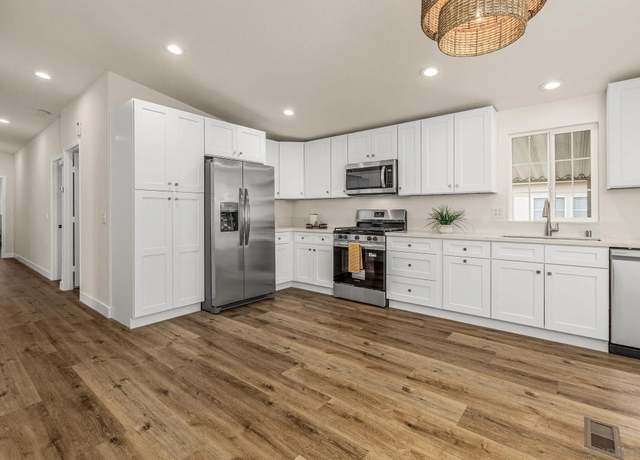 Property at 1301 S Hale Ave #4, Escondido, CA 92029, 3 beds, 2 baths