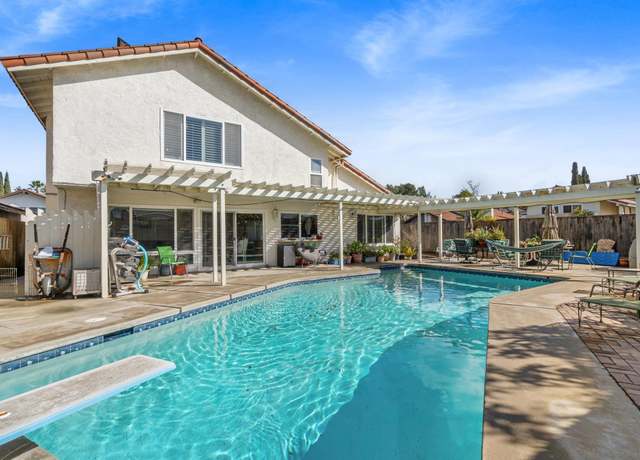 Property at 16934 Manresa Ct, San Diego, CA 92128, 3 beds, 2.5 baths