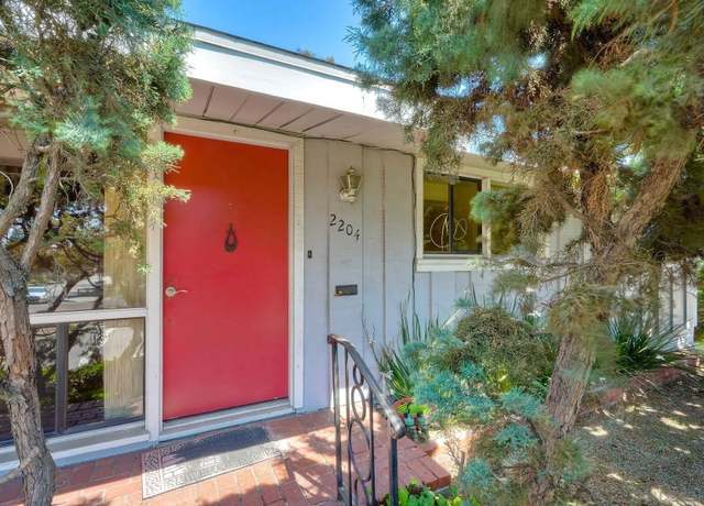 Property at 2204 Rosecrans St, San Diego, CA 92106, 4 beds, 3 baths