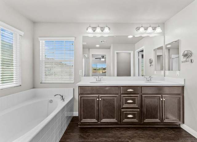 Property at 30080 Pine Needle Rd, Menifee, CA 92585, 4 beds, 3 baths