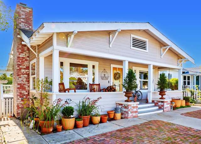 Property at 4578 3rd St, La Mesa, CA 91941, 4 beds, 2.5 baths