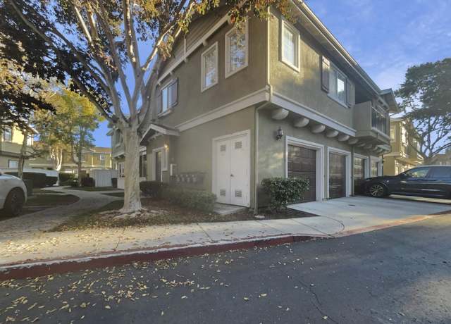 Property at 2060 Barbados Cv #1, Chula Vista, CA 91915, 2 beds, 2 baths