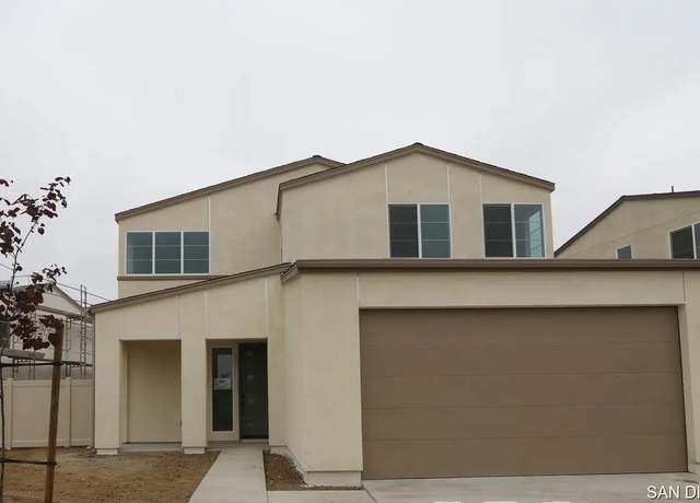 Property at 637 Meadowood St #317, Fallbrook, CA 92028, 4 beds, 3 baths